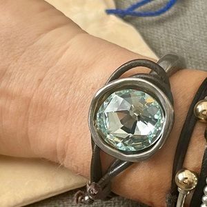 Une de 50 Leather and Sterling Silver Crystal Bracelet
